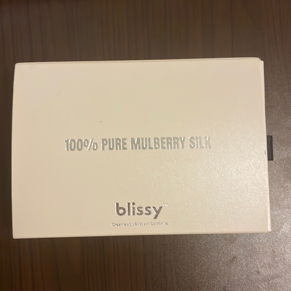 Blissy Bedding Blissy Silk Pillowcase Standard Poshmark